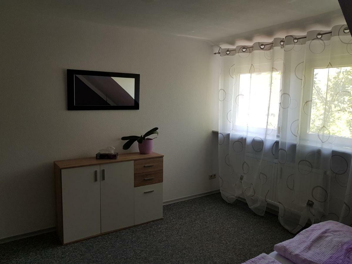 Ruhig Gelegenes Objekt - Netflix,Balkon, Nespressomaschine, Fahrraeder- 7 Minuten Vom See Fuer Den Perfekten Urlaub Im Sueden Uhldingen-Muehlhofen Exterior photo