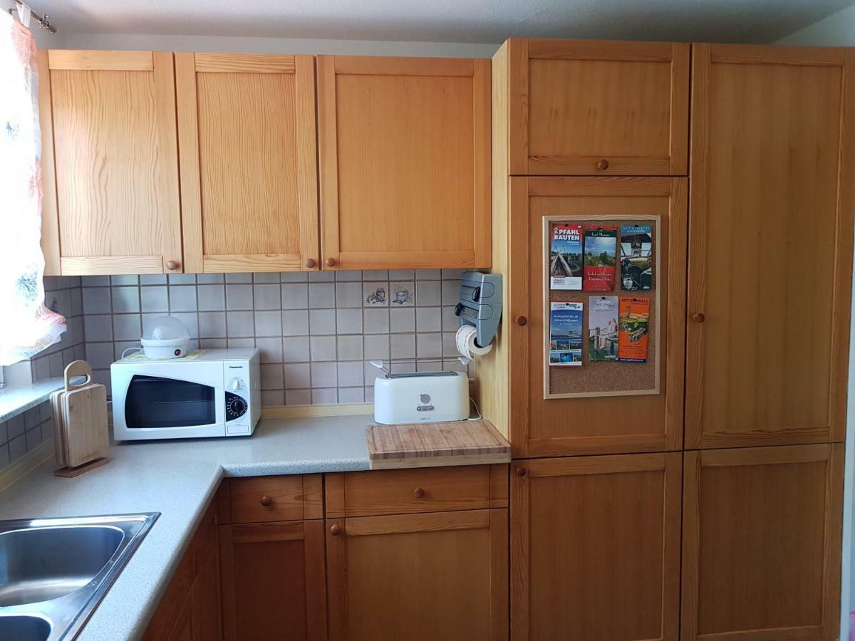 Ruhig Gelegenes Objekt - Netflix,Balkon, Nespressomaschine, Fahrraeder- 7 Minuten Vom See Fuer Den Perfekten Urlaub Im Sueden Uhldingen-Muehlhofen Exterior photo